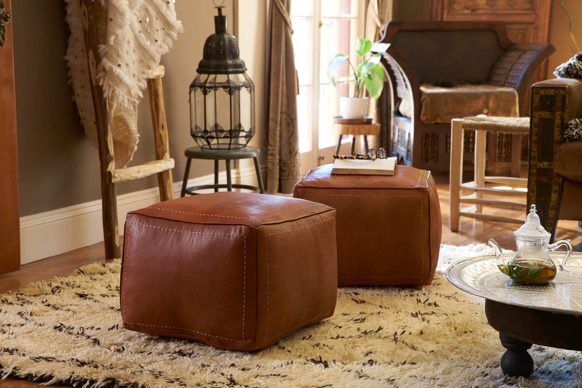 Moroccan Contemporary Leather Pouf, Naturel